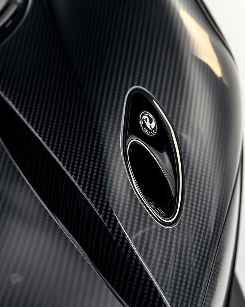 Pagani — vente d'hypercars sur la Côte d'Azur par Hypercar Nice